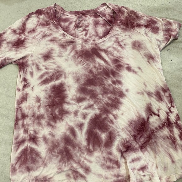 Tops - Picture 6 of 16